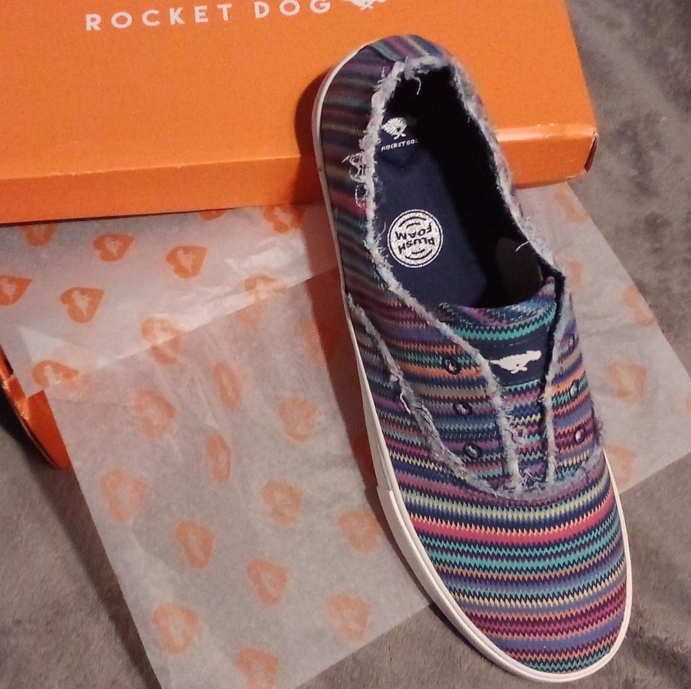 ROCKET DOG Women's 11